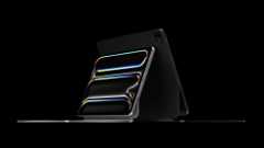 iPad Pro models in Magic Keyboard