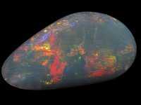 Opal cabochon.
