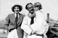 Image may contain Tie Accessories Accessory People Human Person Family and Stephen Tompkinson