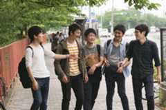 「講義を記録しない」「読書をしない」大学生が10~20%!読解力も低いと判明