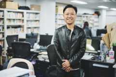 「フットボール批評」編集長から実用書ヒットメーカーへ 石沢鉄平「ないから作る」街場の編集論