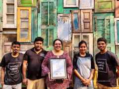 rootsandleisure-Artsy Cafe-kolkatta