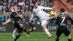 Napoli concede Serie A lead to Inter after losing at Como