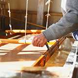 一般に丹波焼の壺と備前焼の壺は、どちらが高価ですか?