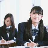 スクールカウンセラーについて質問です。スクールカウンセラーが学校側の意見を言っているように聞こえるという友人がいます。 最高責任者の校長が真摯に対応してくれなかった場合どうすればいいか?と聞いたところ「うーん、私か教育委員会かな。でも私で止めたい!!」と言われたそうです。話の中で「私が学校に言っても動かないかも」とか、教育委員会に言う場合どのように話せばいいか?聞いたところ「教育...