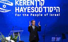 President Isaac Herzog reacts during a Jewish community event in Melbourne on February 12, 2026. (WILLIAM WEST / AFP) President Isaac Herzog reacts during a Jewish community event in Melbourne on February 12, 2026. (WILLIAM WEST / AFP)