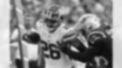New York Giants running back Saquon Barkley runs against the New England Patriots during an NFL preseason football game at Gillette Stadium, Thursday, Aug. 11, 2022 in Foxborough, Mass. (Winslow Townson/AP Images for Panini)