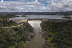 El embalse de Melonares en la Sierra Norte de Sevilla, el pasado noviembre, casi al 95% de su capacidad. El embalse de Melonares en la Sierra Norte de Sevilla, el pasado noviembre, casi al 95% de su capacidad.