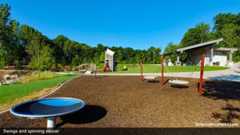 Westside-Park-Fulton-Atlanta-Swings-and-spinning-saucer