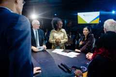 Deutschland hat auf dem Weltgesundheitsgipfel in Berlin eine Milliarde Euro für den Kampf gegen Aids, Tuberkulose und Malaria zugesagt.