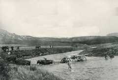 Boers bringing up a 'Long Tom' to bombard Ladysmith: Siege of Ladysmith, 2nd November 1899 to 27th February 1900 in the Great Boer War