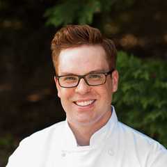 Headshot of CIA Culinary Science alum Evan Bollers ’14.