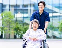 介護職員・ヘルパーのイメージ画像