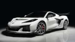 2026 Chevrolet Corvette ZR1 white front three-quarter