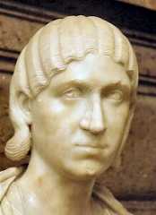 Julia Soeamias