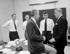 apollo_13_first_postflight_debrief_w_slayton_and_von_braun_apr_20_1970
