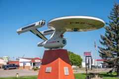 202602110400MCT_____PHOTO____OPED-STAR-TREK-DIVISION-COMMENTARY-DMT Star Trek Enteprise monument in Vulcan, Alberta, on Aug. 3, 2025. (Jeff Whyte/Dreamstime/TNS)