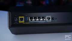 Netgear Nighthawk RS700 WiFi 7 Router (BE19000) ports, source PCGuide