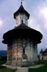 Romania. La chiesa di Vatra Moldovitii.De Agostini Picture Library / C. Sappa Romania. La chiesa di Vatra Moldovitii.De Agostini Picture Library / C. Sappa