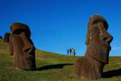 Rano Raraku Moai Quarry