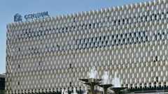 Lampen, Löffel oder Latschen wurden im Centrum ausgiebigst begutachtet. Und dann noch eine Anprobe! Für unseren Autor der blanke Horror.