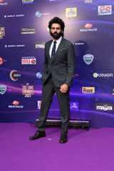 Kartik Aaryan at the 23rd Zee Cine Awards 2025 purple carpet